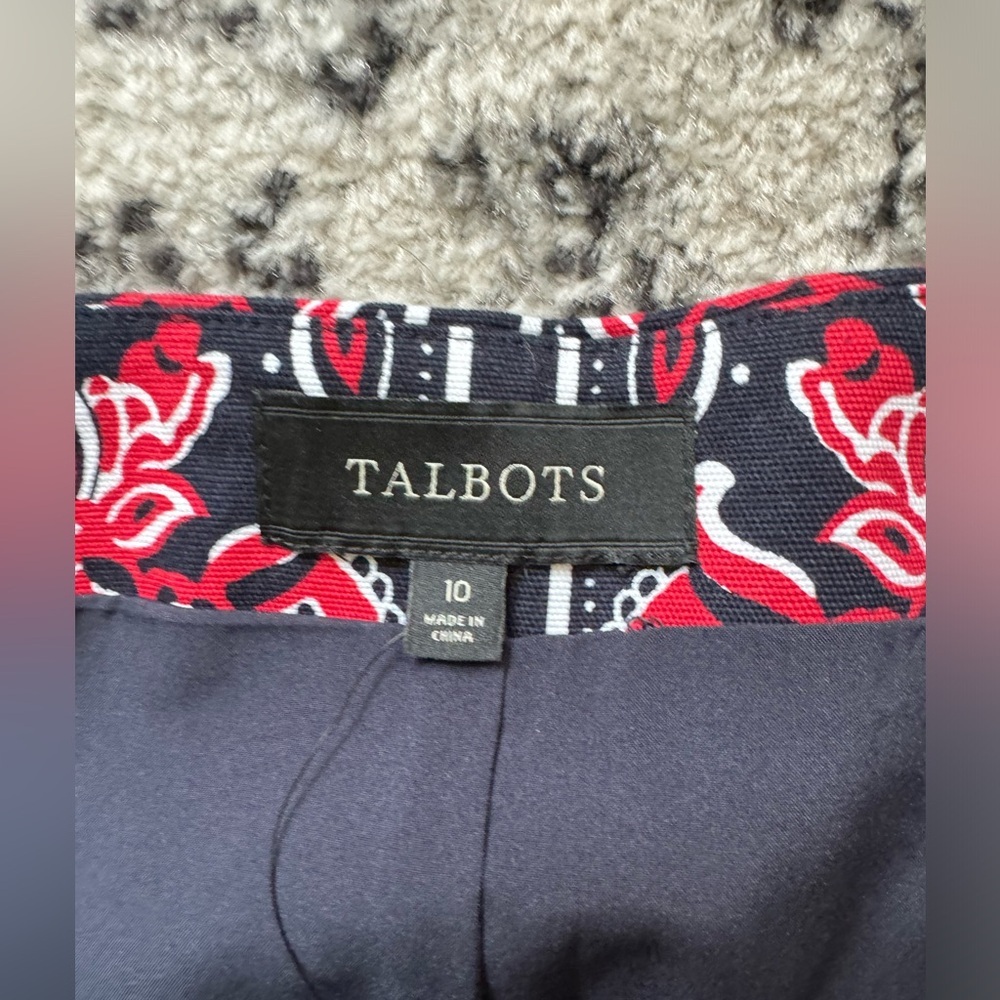 Talbots Red Black Paisley Bandana Print Short Skirt Side Zip Size 10 - Picture 2 of 4